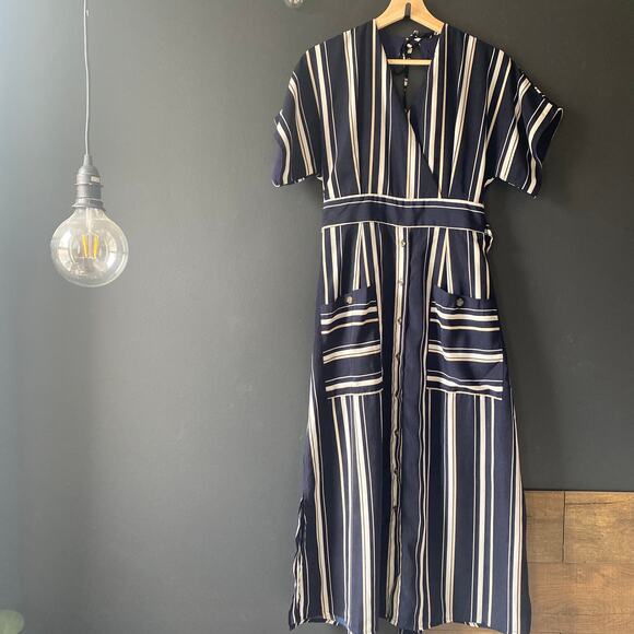 one one six Dresses & Skirts - One One Six Striped Short Sleeve Midi Dress Size Small